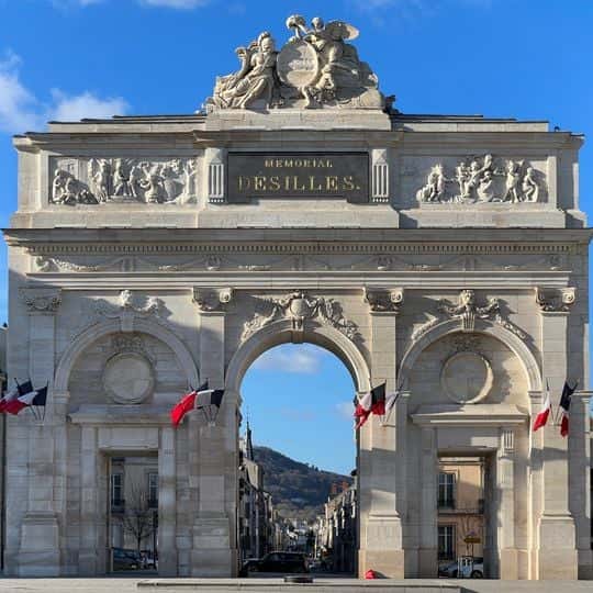 La Porte Désilles à Nancy : un arc de triomphe chargé d'histoire